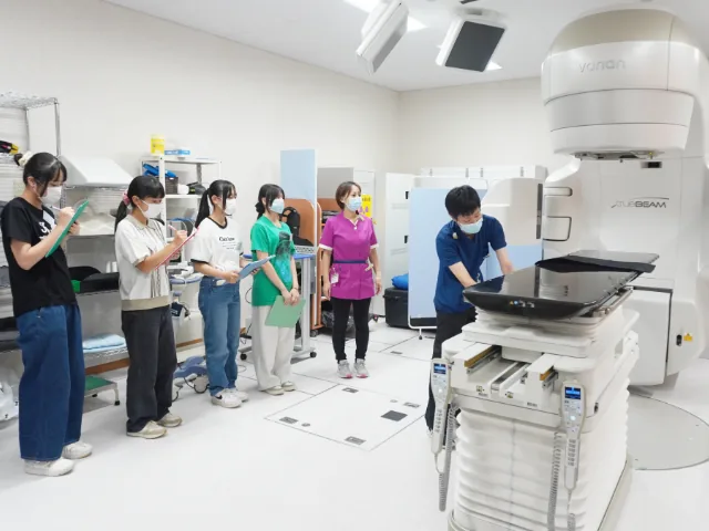 病院見学の様子1